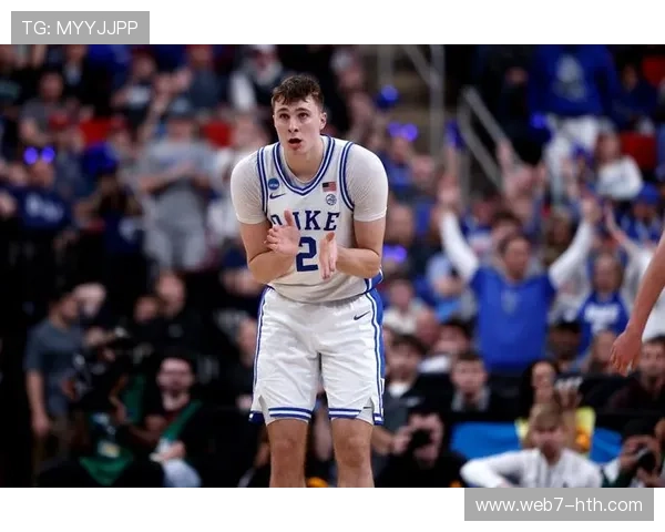 独行侠加时胜篮网，弗拉格隔扣成今日最佳镜头